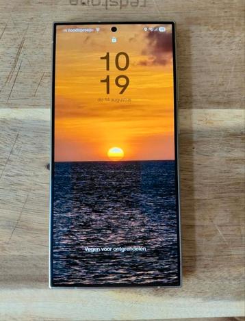 s24 ultra met galaxy watch 7 beschikbaar voor biedingen