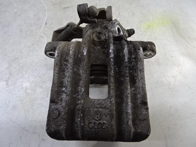 REMKLAUW RECHTS ACHTER Audi A1 Sportback (8XA / 8XF), Auto-onderdelen, Remmen en Aandrijving, Audi, Gebruikt