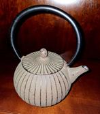 Théière asiatique, Maison & Meubles, Cuisine | Vaisselle, Enlèvement, Comme neuf