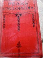 Pears' Cyclopaedia (1930), Antiek en Kunst, Ophalen of Verzenden