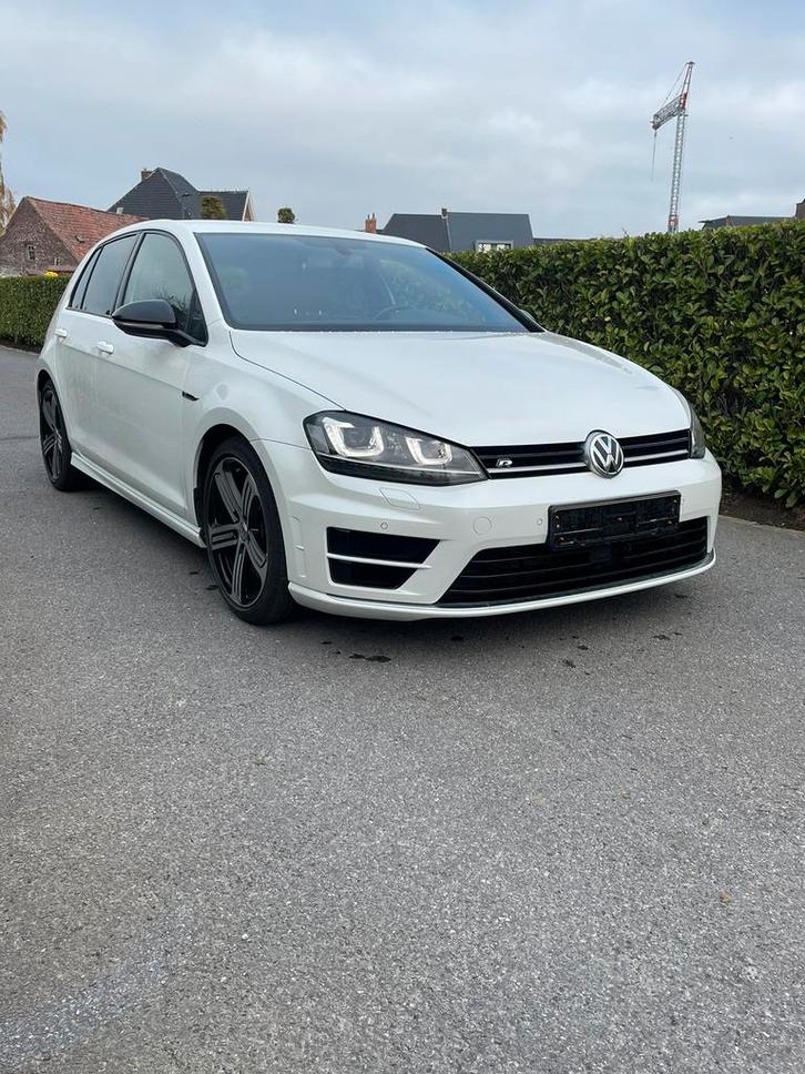 Volkswagen golf 7 R, Auto's, Volkswagen, Particulier, Golf, Achteruitrijcamera, Vierwielaandrijving, Onderhoudsboekje, Ophalen