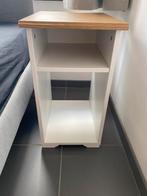 2 Nachtkastje IKEA SKRUVBY, Huis en Inrichting, Ophalen, Zo goed als nieuw