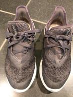 Zwarte Nike sportschoen (airmax) - mt 33, Meisje, Sportschoenen, Ophalen of Verzenden, Zo goed als nieuw