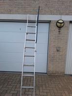 3-delige uitschuifbare zolderladder, Ophalen, Zo goed als nieuw, Ladder, 4 meter of meer