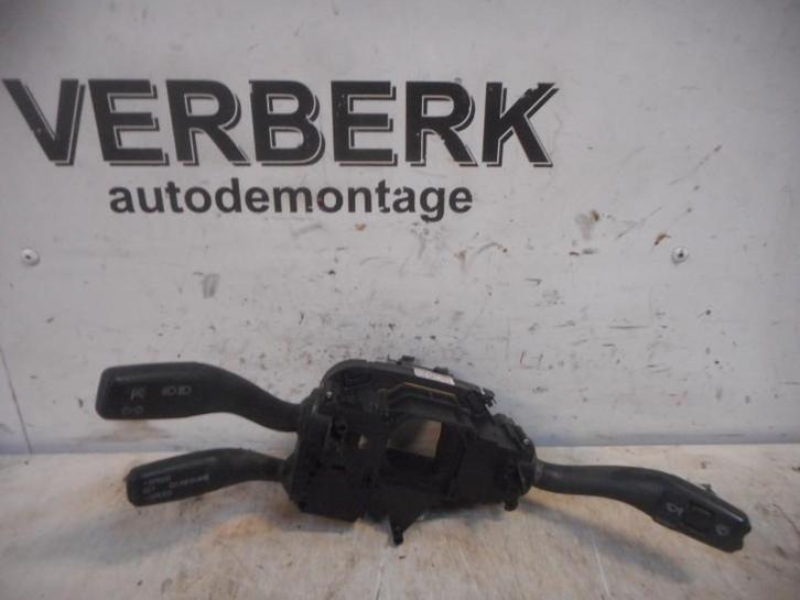 COMBINE COMMODO A4 (B6) (8eo953503b8eo953021a8e0953549j), Autos : Pièces & Accessoires, Tableau de bord & Interrupteurs, Audi