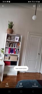 GRATIS IKEA tv-meubel/dressoir en plank Billy IKEA, Huis en Inrichting, Kasten | Boekenkasten, 100 tot 150 cm, 150 tot 200 cm