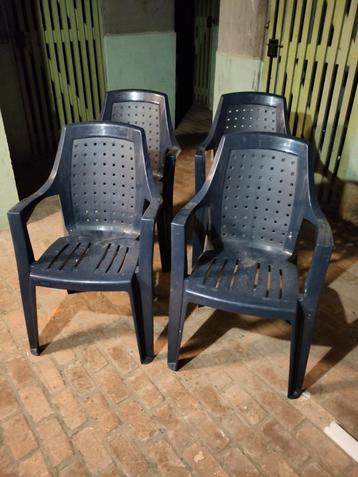 Tuinstoelen 4x beschikbaar voor biedingen