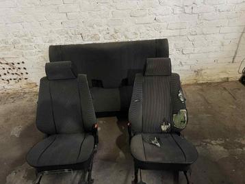 Bmw e30 interieur coupe beschikbaar voor biedingen