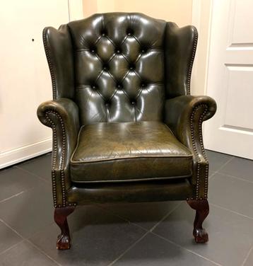 Antique Green wing back chesterfield Fauteuil in goede staat beschikbaar voor biedingen