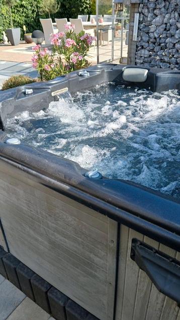 Jacuzzi Balboa., Enlèvement, Utilisé