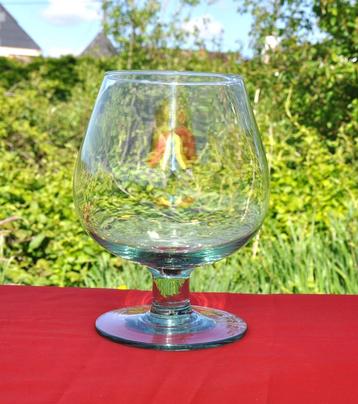 grand verre decoratif forme cognac 
