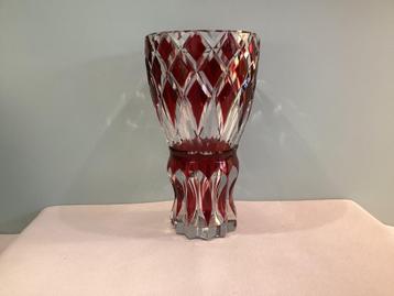 Vaas Val Saint Lambert getekend M. VSL008/HH.  beschikbaar voor biedingen