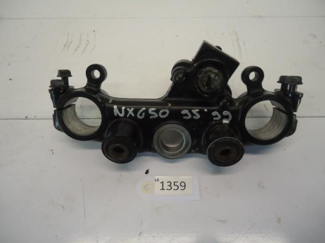 NX650 Dominator 1995 - 1999 Honda Kroonplaat D1-33519, Motoren, Onderdelen | Honda