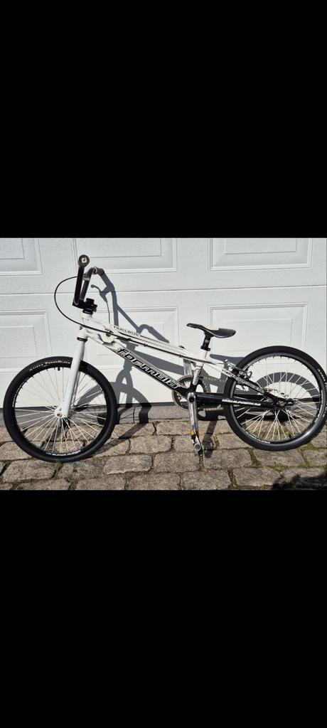 Bmx formula pro, Fietsen en Brommers, Fietsen | Crossfietsen en BMX, Gebruikt, Ophalen