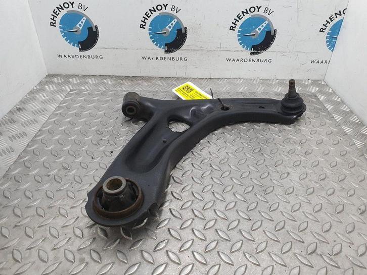 TOYOTA AYGO KGB10L 1.0-12V [RF_LOWER_CONTROL_ARM] 2008, Auto-onderdelen, Ophanging en Onderstel, Gebruikt, ARN erkend, Stiba lid