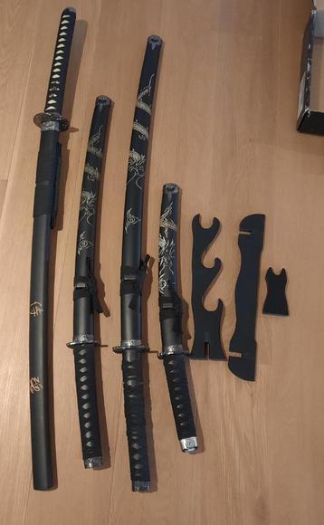 Katana 4 stuks deco beschikbaar voor biedingen