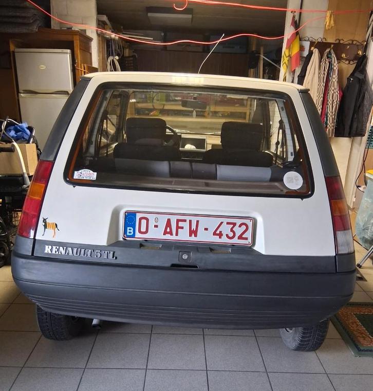 Renault R5 TL Campus 1987 oldtimer, Auto's, Oldtimers, Particulier, Renault, Benzine, Stadsauto, 3 deurs, Handgeschakeld, Wit