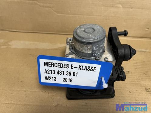 MERCEDES E-KLASSE W213 2.0 E220 ABS pomp A2134313601, Auto-onderdelen, Elektronica en Kabels, Mercedes-Benz, Gebruikt