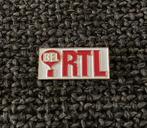 PIN - RTL - TELEVISIE - TELEVISION, Collections, Broches, Pins & Badges, Autres sujets/thèmes, Utilisé, Envoi, Insigne ou Pin's
