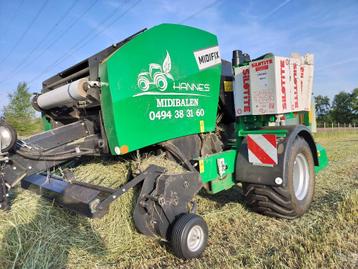 Midibalen persen Meerhout beschikbaar voor biedingen