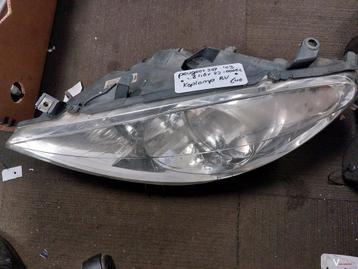 Peugeot 307 1.6/16v koplamp rv '03