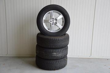 Winterwielen set Nissan Qashqai beschikbaar voor biedingen