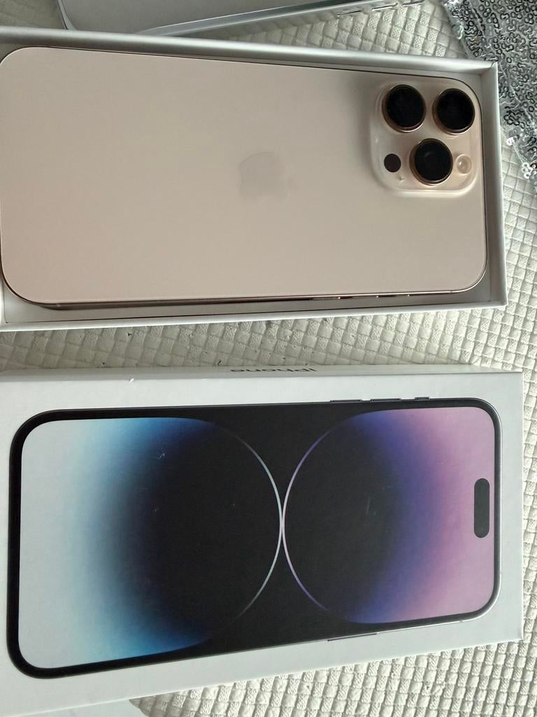 iPhone 16 Pro Max, Telecommunicatie, Mobiele telefoons | Apple iPhone, Ophalen of Verzenden, Zo goed als nieuw, IPhone 16