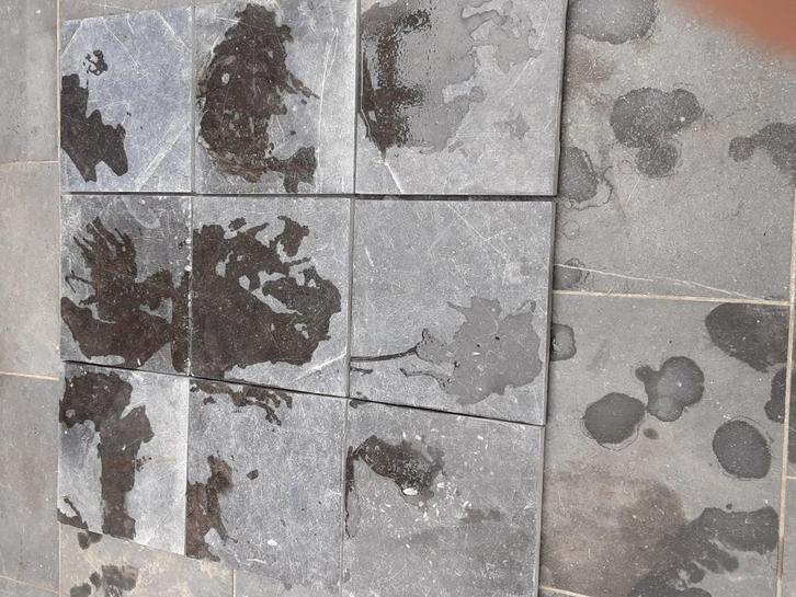 Blauwe natuursteentegel Belgisch 30x30, Doe-het-zelf en Bouw, Vloerdelen en Plavuizen, Zo goed als nieuw, Plavuizen, Steen of Klei