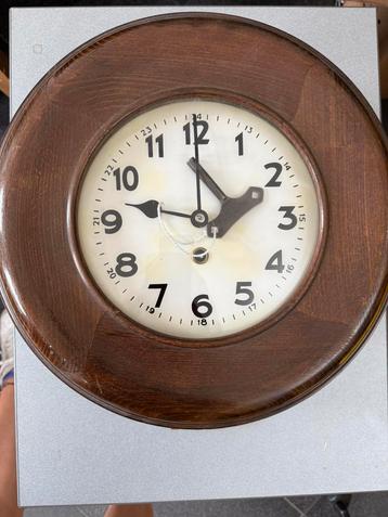 Art Deco Wooden Wall clock, Enlèvement
