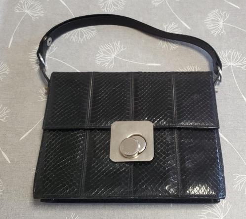 Oude handtas in slangenleer, Handtassen en Accessoires, Tassen | Damestassen, Zo goed als nieuw, Handtas, Zwart, Ophalen of Verzenden