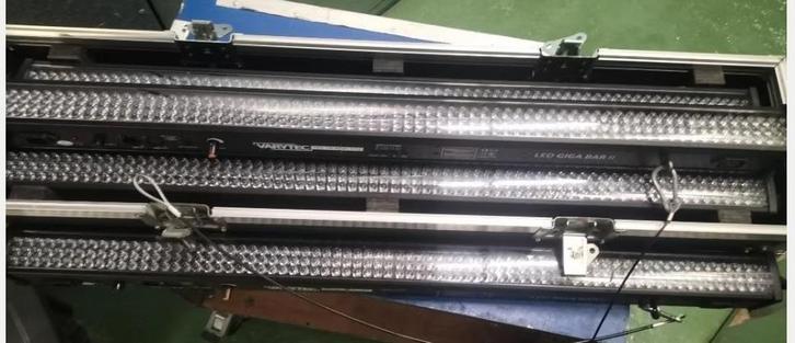 varytex giga, Muziek en Instrumenten, Licht en Laser, Zo goed als nieuw, Kleur, Ophalen