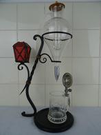 Vintage wijnkaraf met glazen ballon smeedijzer en glas 1960, Antiek en Kunst, Ophalen of Verzenden