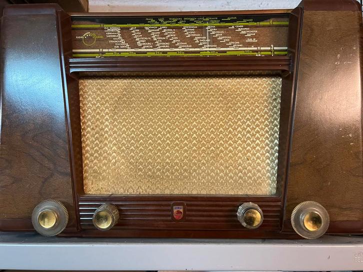 Ancienne radio PHILIPS, TV, Hi-fi & Vidéo, Radios, Radio, Enlèvement