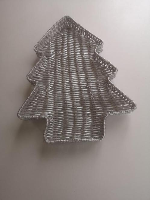 Zilverkleurige schotel kerstboomvorm, Diversen, Kerst, Ophalen of Verzenden