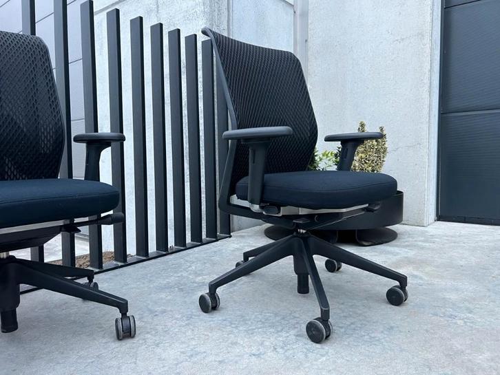 VITRA ID MESH BUREAUSTOELEN, 40X, Huis en Inrichting, Bureaustoelen, Zo goed als nieuw, Bureaustoel, Ergonomisch, Verzenden