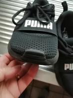 Chaussure de sport Puma pointure 35,5, Sport en Fitness, Turnen, Overige typen, Ophalen of Verzenden, Zo goed als nieuw, Zwart