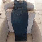 Nieuwe 3/4 dames jeansbroek maat 44, Kleding | Dames, Spijkerbroeken en Jeans, Ophalen of Verzenden, Zo goed als nieuw