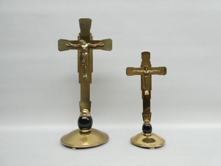 Twee art deco koperen altaarkruisen, Antiek en Kunst, Antiek | Religieuze voorwerpen, Ophalen