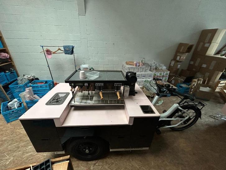 Mobiele espresso bar (fiets), Fietsen en Brommers, Fietsen | Bakfietsen, Zo goed als nieuw, Overige merken, Goederen, Elektrisch