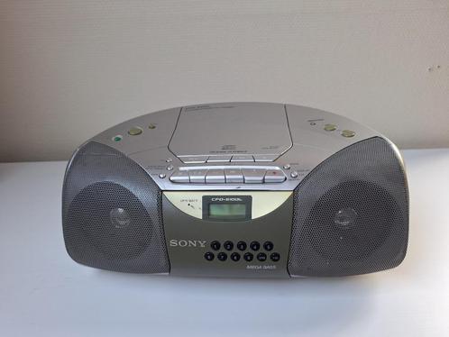 SONY RADIO CASSETTE-RECORDER, Audio, Tv en Foto, Cd-spelers, Gebruikt, Sony, Draagbaar, Met radio, Ophalen