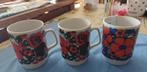 bekers mokken H 10 cm vintage 2 stuks, Ophalen of Verzenden, Zo goed als nieuw, Keramiek, Kop(pen) en/of Schotel(s)