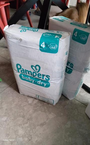 Baby luiers,pampers 2pakken nieuw  beschikbaar voor biedingen