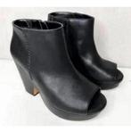 TORRID zwart lederen schoenen met hoge hak open-tenen M 40, Zwart, Ophalen of Verzenden, Zo goed als nieuw, Schoenen met hoge hakken