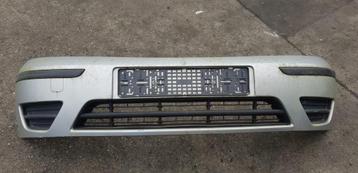 FORD FOCUS MK1  VOORBUMPER BJ 2002 TOT 2005 beschikbaar voor biedingen