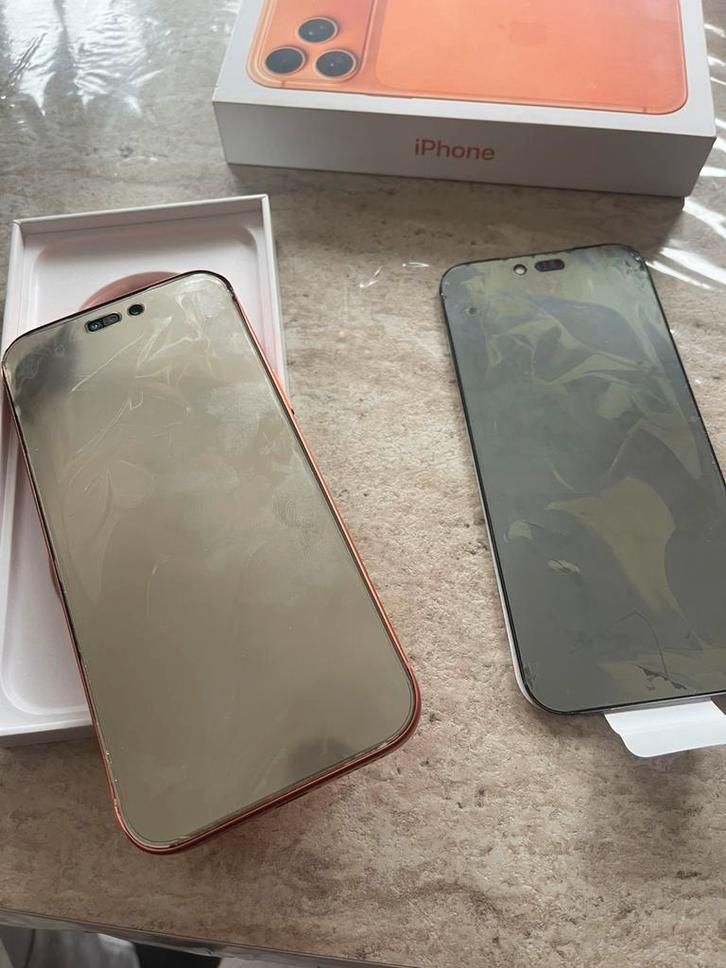 Iphone 17 pro max COSMIC ORANJE DEFECT!!!!, Télécoms, Téléphonie mobile | Apple iPhone, Comme neuf, 512 GB, Sans abonnement, Sans simlock