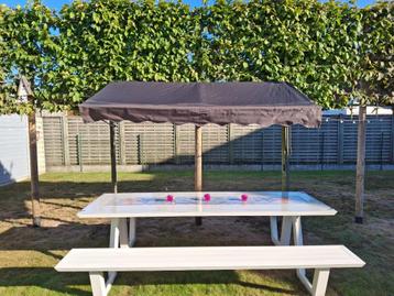 Zonneluifel 250cm / 120 cm beschikbaar voor biedingen