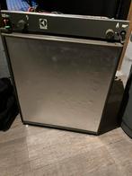 Electrolux RM200B, Moins de 75 litres, Enlèvement, Ne fonctionne pas, Avec compartiment congélateur