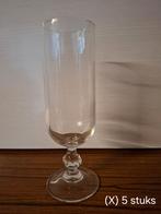 Set van 5 champagneglazen op voet, Ophalen of Verzenden, Zo goed als nieuw