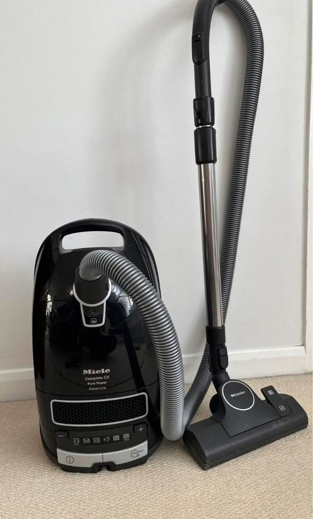 Miele C3 Stofzuiger, Elektronische apparatuur, Stofzuigers, Gebruikt, Stofzuiger, 1200 tot 1600 watt, Stofzak, Ophalen of Verzenden