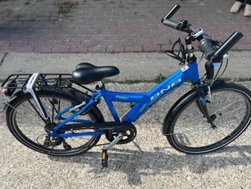 Zo goed als nieuwe jongens fiets 24 inch beschikbaar voor biedingen